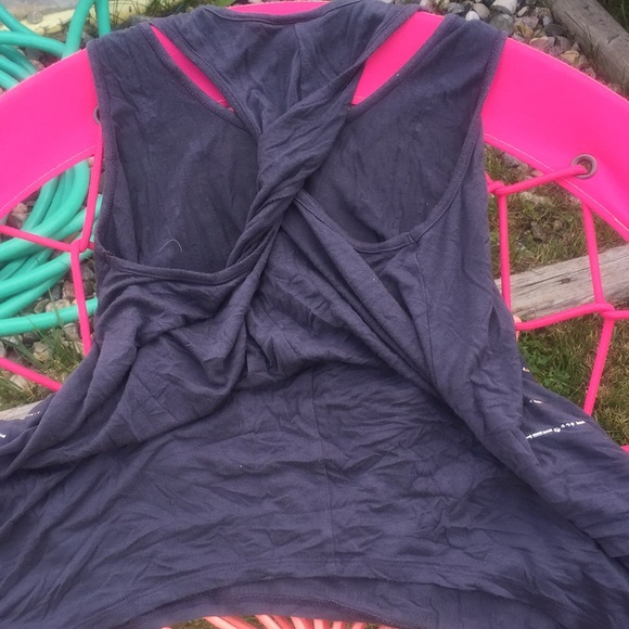 Medium grey daytrip shirt - Picture 3 of 3